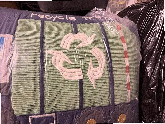 Pottery Barn Kids busy trucks twin quilt New wo tag